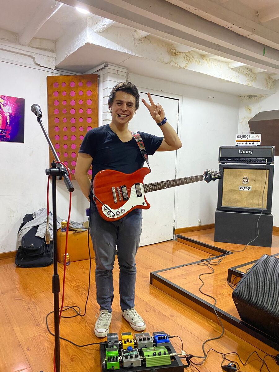 Music Gear Setup by alexander_nava featuring Epiphone  1966 Worn Wilshire, Boss OD-3 OverDrive, and Boss PH-3 Phase Shifter and 5 more pieces of gear