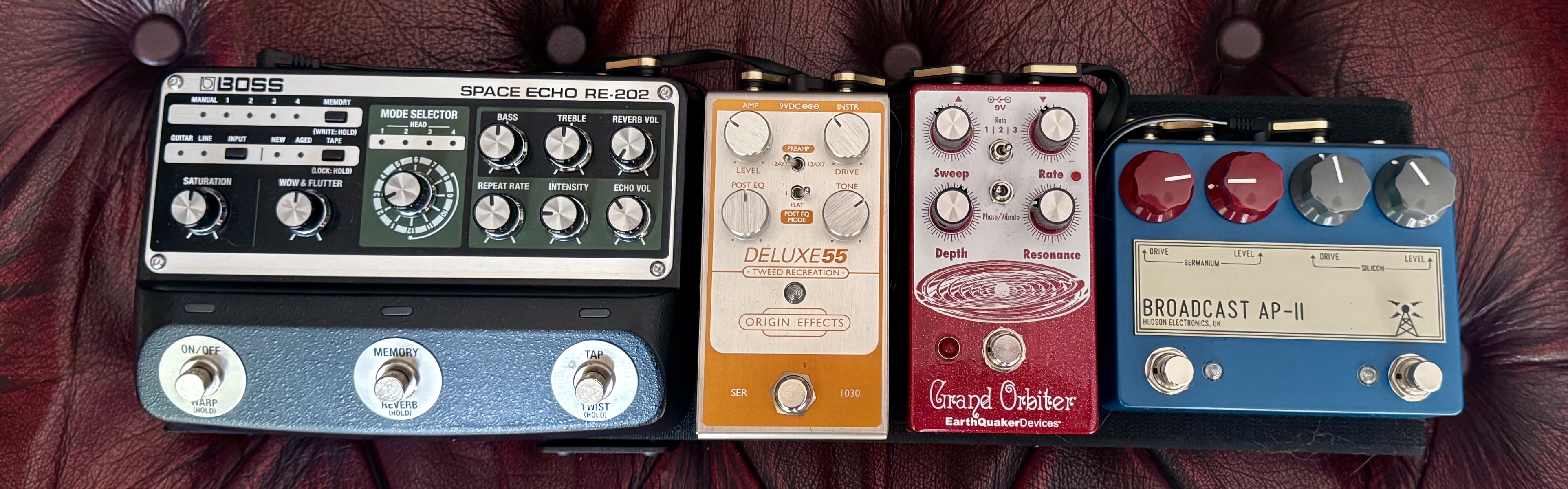 EarthQuaker Devices Pedalboard by wadeluigi featuring EarthQuaker Devices Grand Orbiter V3 and Origin Effects Deluxe55