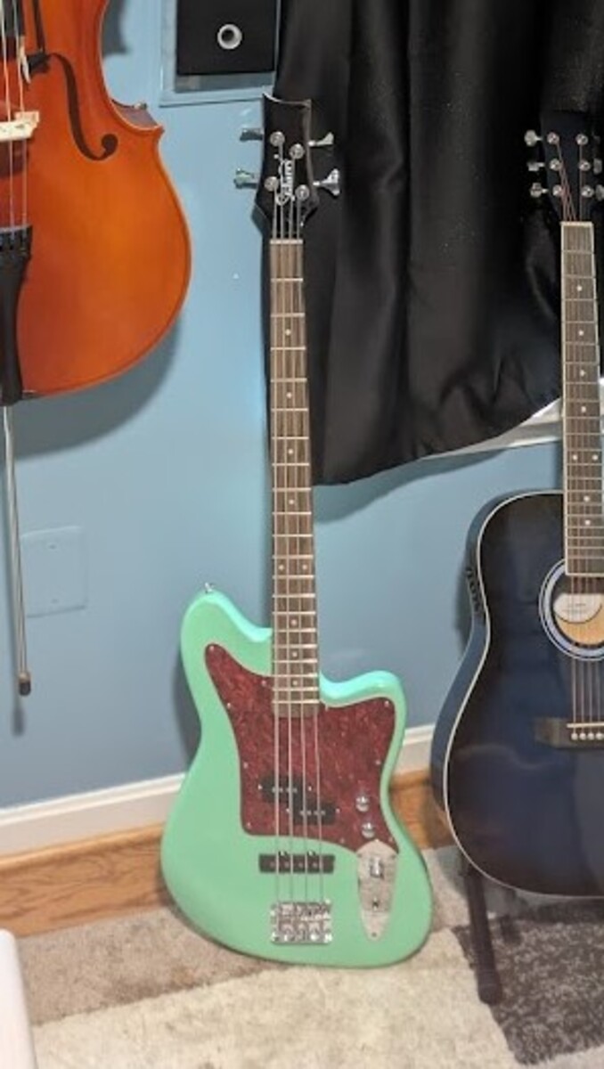 Music Gear Setup by lawnmower_stealer69 featuring Glarry