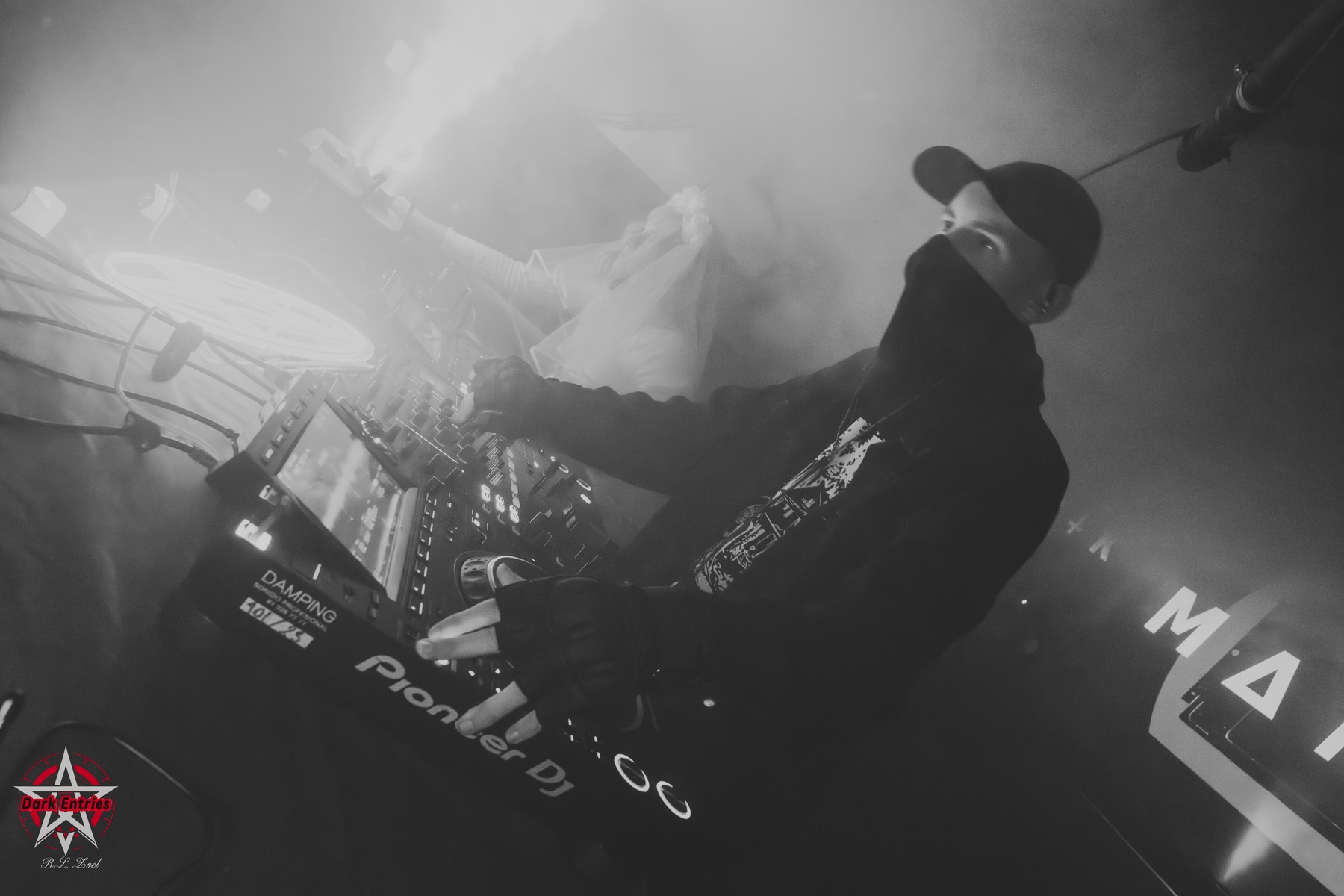 Electronic DJ Setup by man1k featuring Pioneer DJ CDJ-3000, Pioneer DJ DJM-A9 4-channel DJ Mixer, and KZ ZSN Pro