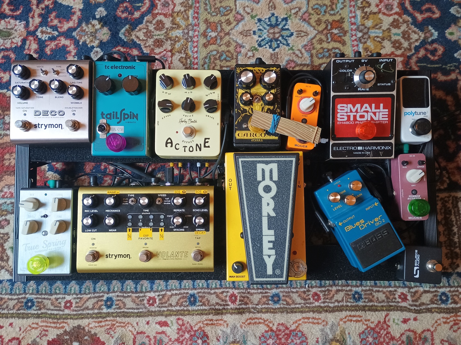 Pedalboard by waqwaves featuring TC Electronic PolyTune 3 Mini, Mooer Tender Octaver, and Electro-Harmonix Small Stone and 10 more pieces of gear