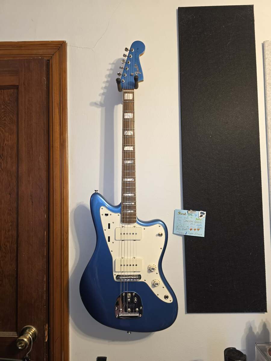 Music Gear Setup by lehimacs featuring Fender American Vintage '65 Jazzmaster