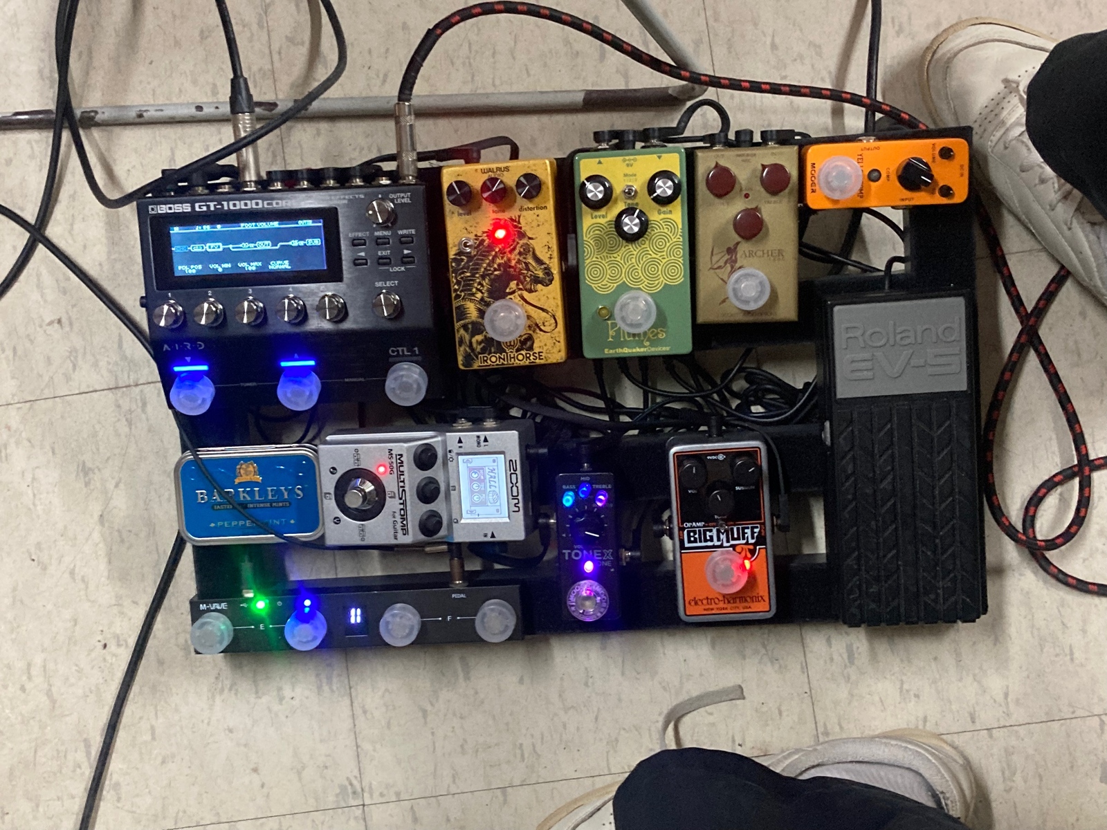Pedalboard by daehoon featuring Boss GT-1000CORE Guitar Effects Processor, Walrus Audio Iron Horse V2, and EarthQuaker Devices Plumes and 5 more pieces of gear