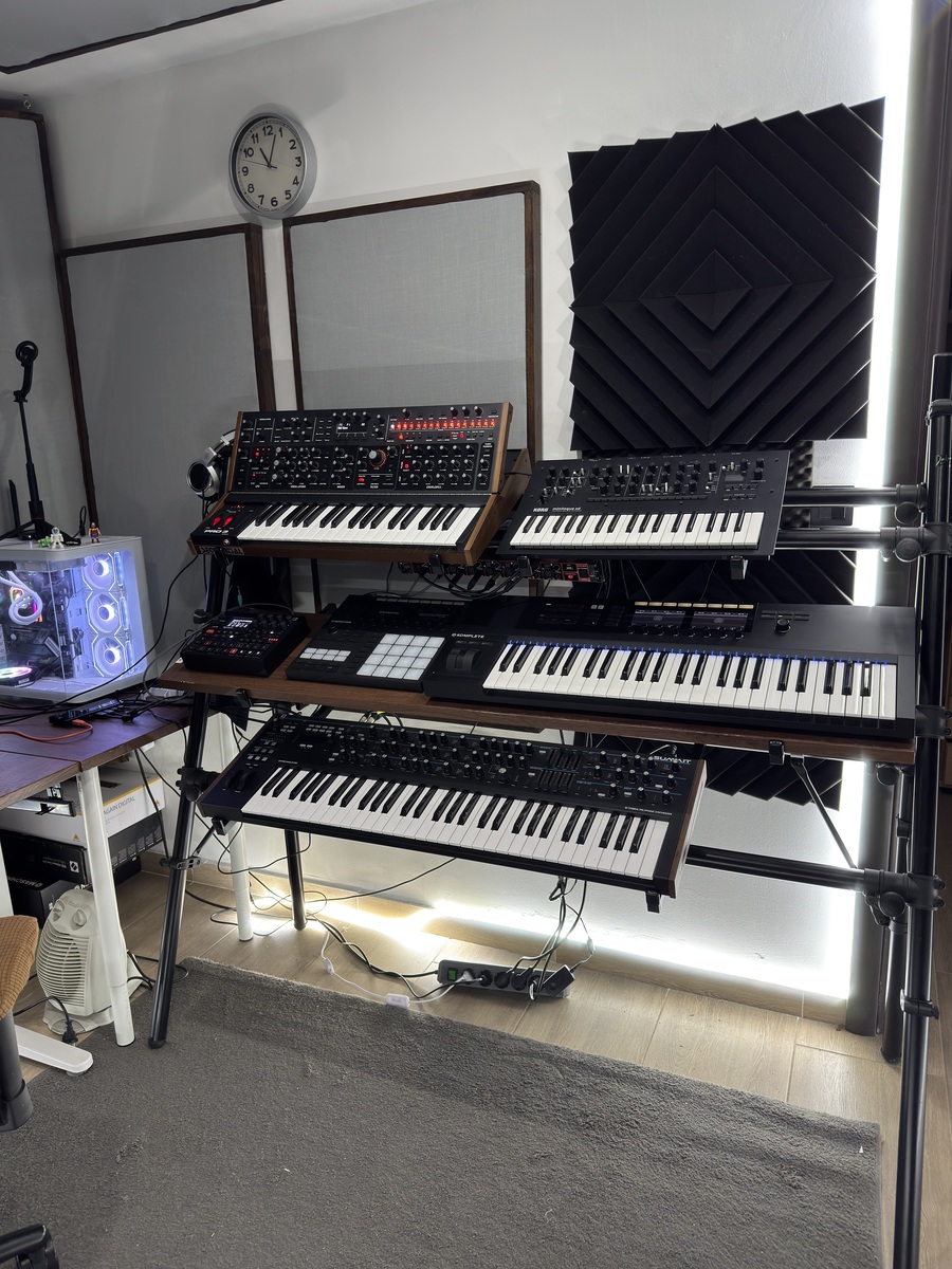 vangart's music gear photo