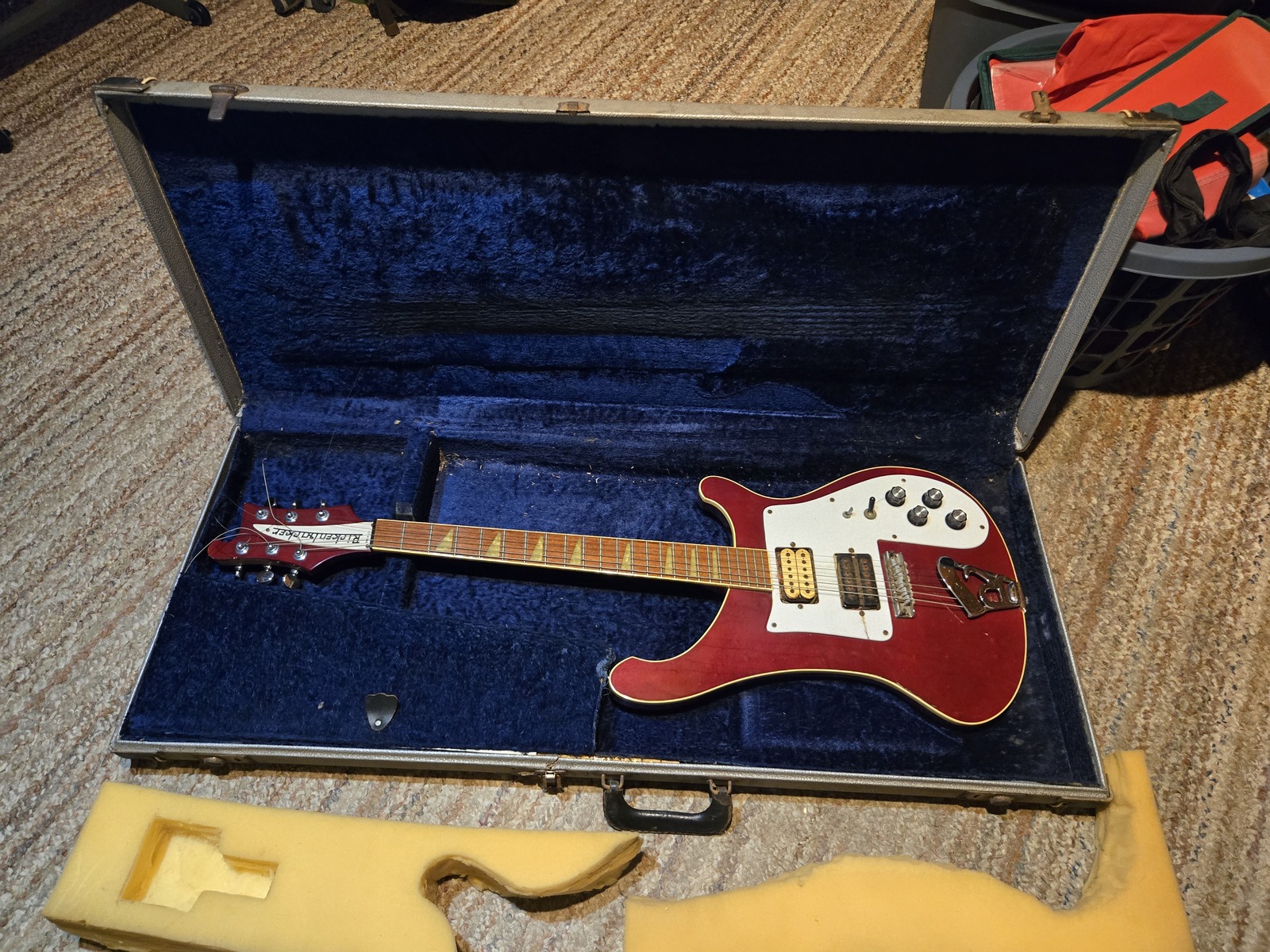 Music Gear Setup by inklein featuring Rickenbacker 481 Electric Guitar