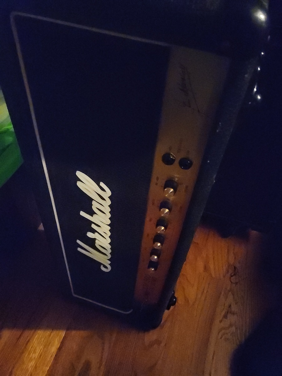 Studio Setup by jamescassidy featuring Marshall Canadian JCM 800 2204