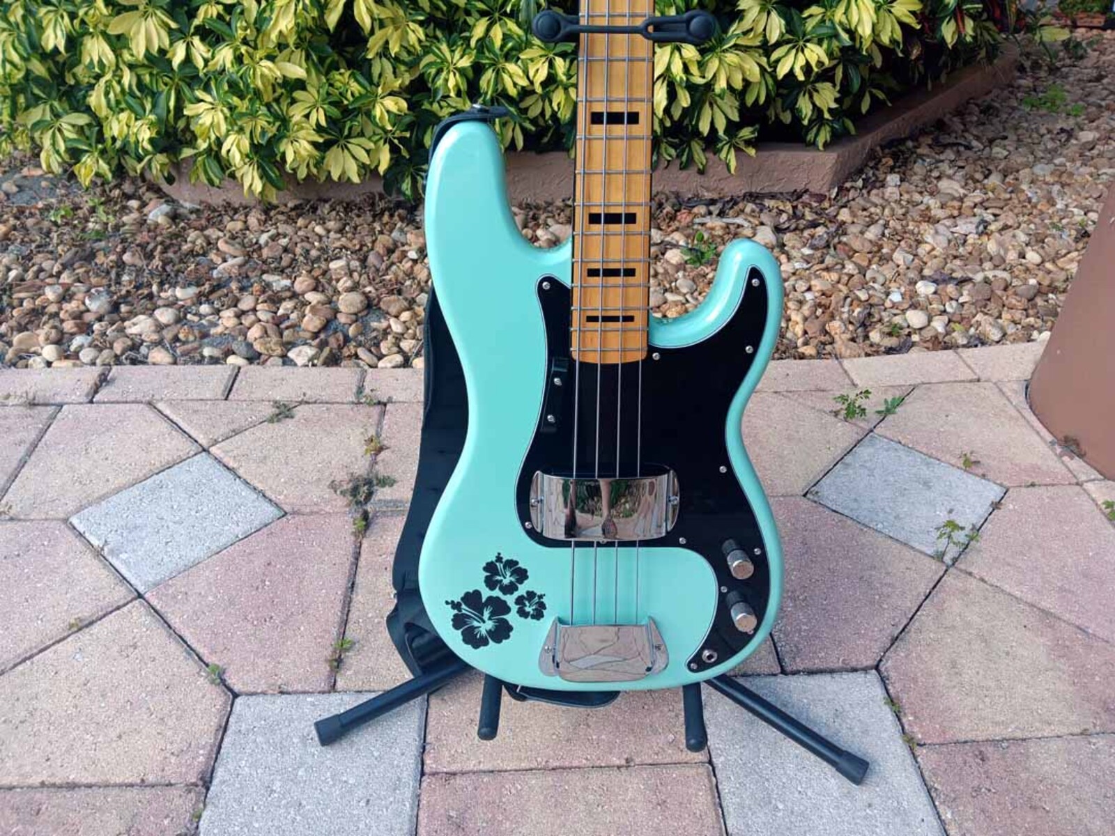 Music Gear Setup by jeremy_crockett featuring Squier Limited-Edition Classic Vibe ‘70s Precision Bass Guitar