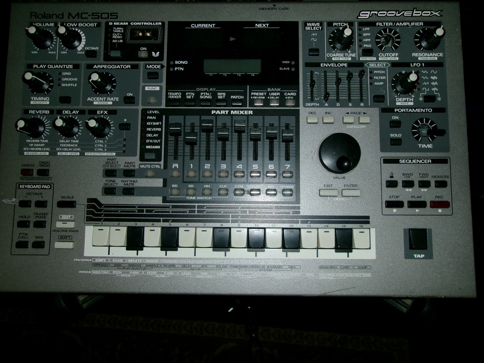 Electronic Synth Setup by awwim featuring Roland MC-505 Groovebox