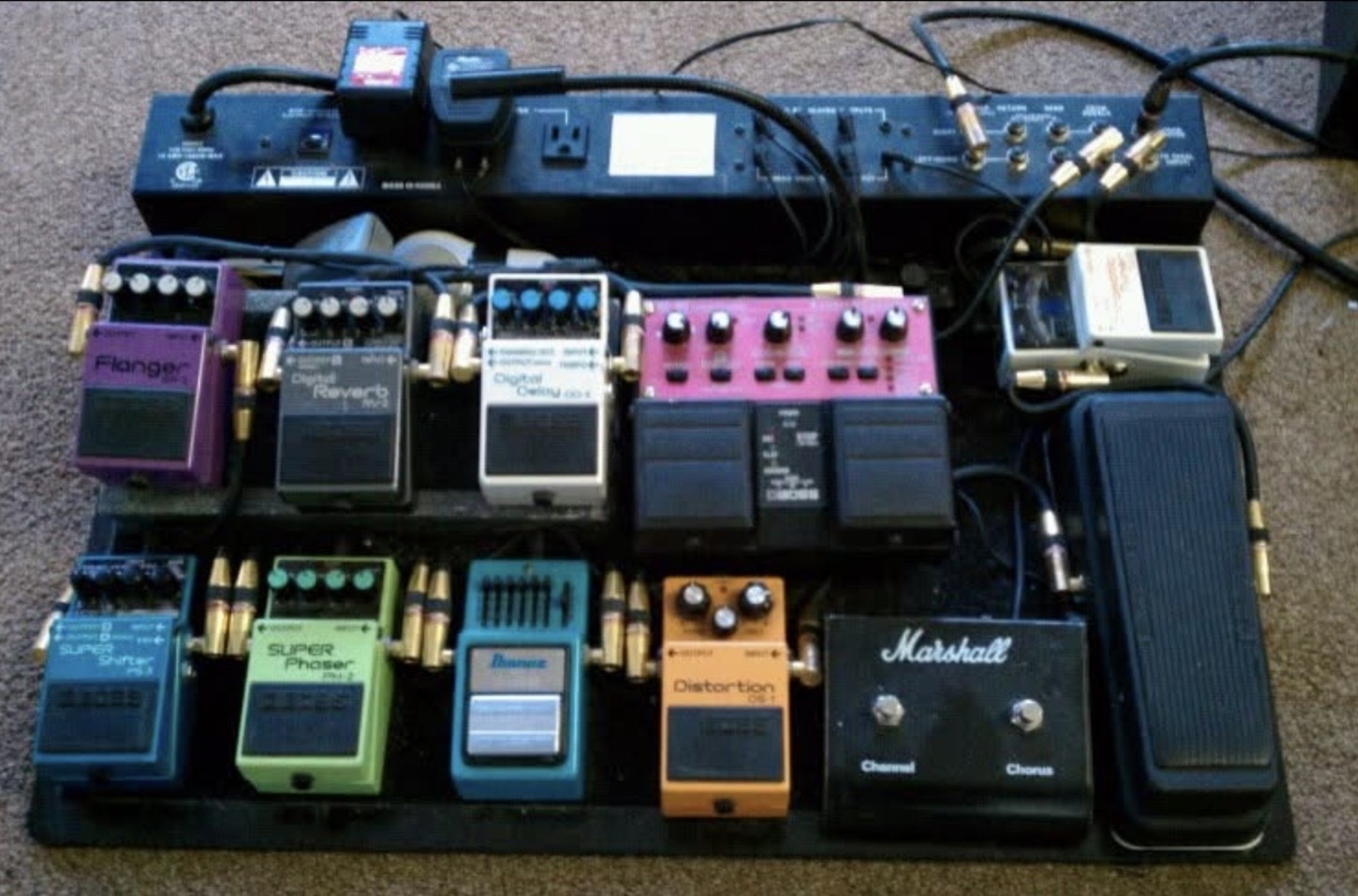 Music Gear Setup by shadow_molecule featuring Furman SP-8 Pedalboard