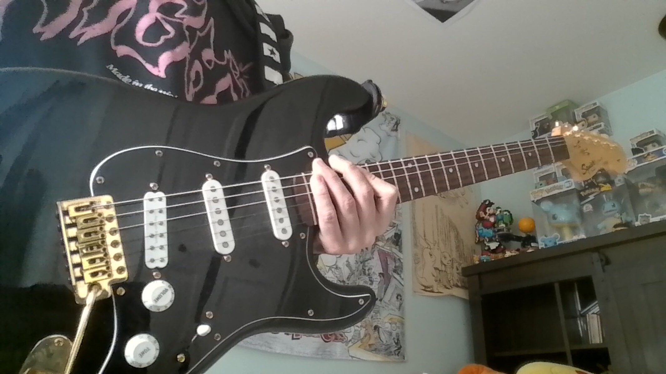 the_j3sus_0f_suburbia's music gear photo