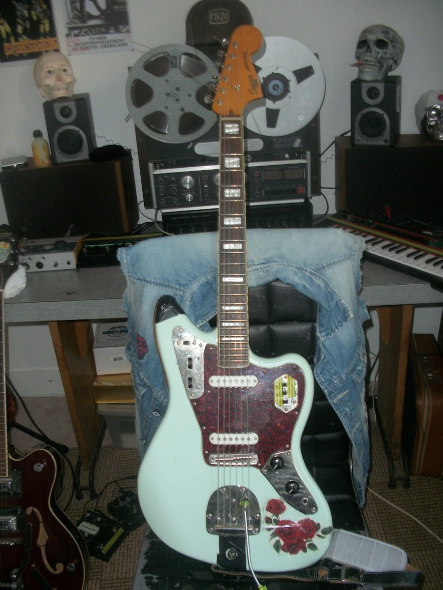 Music Gear Setup by mkn_upa featuring Squier Jaguar  Classic Vibe '70s