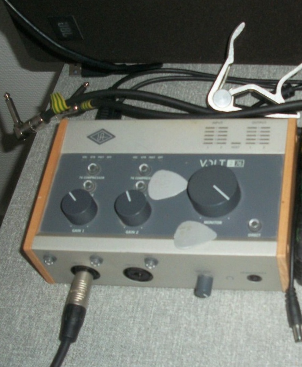 Studio Setup by mkn_upa featuring Universal Audio Volt 276 USB-C Audio Interface