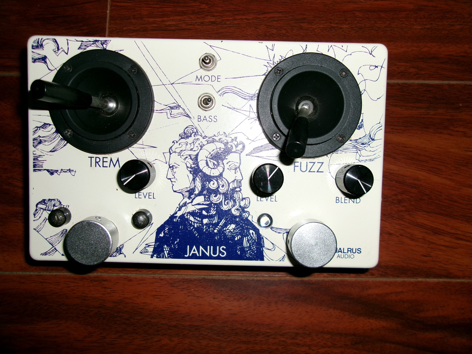 Country Pedalboard by awwim featuring Walrus Audio Janus