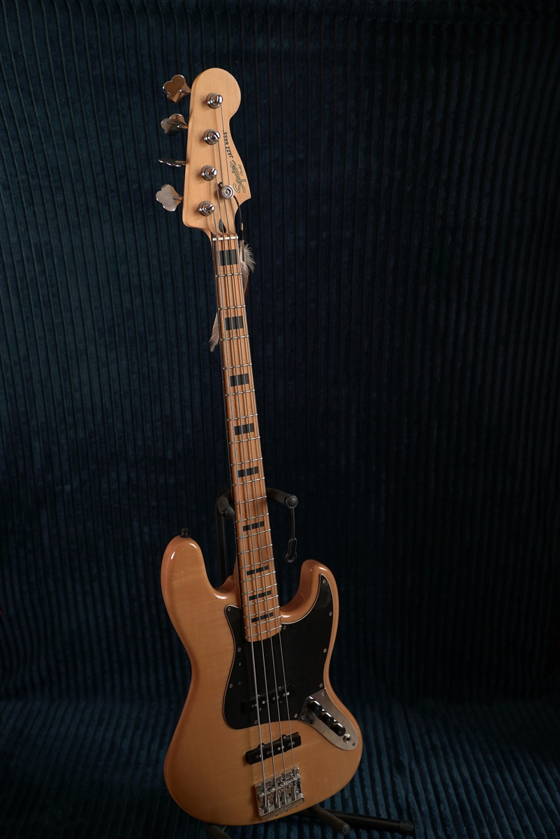Music Gear Setup by berenger featuring Squier Jazz Classic Vibe '70s