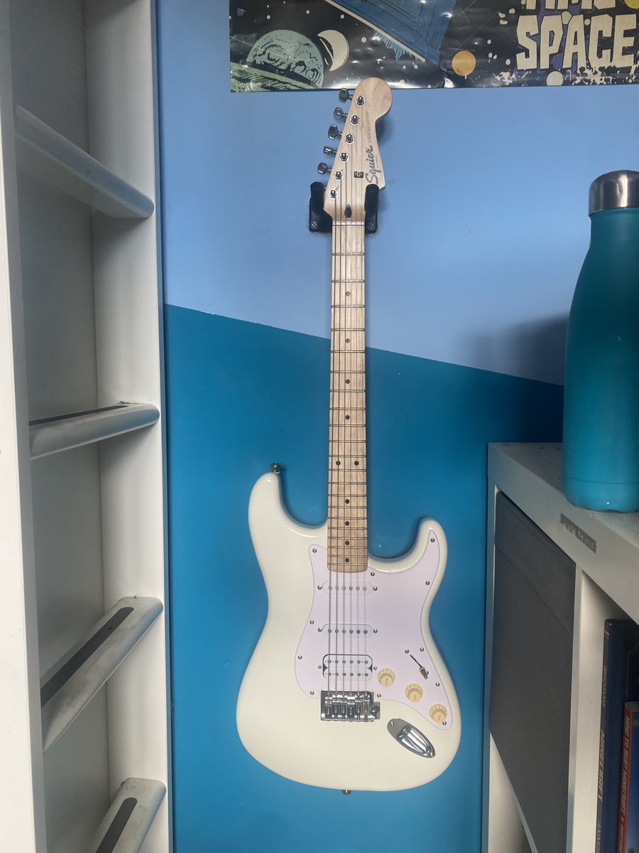 Fender Music Gear Setup by tom_is_boring featuring Squier Sonic Stratocaster HSS Electric Guitar and Fender Infinity Strap Locks