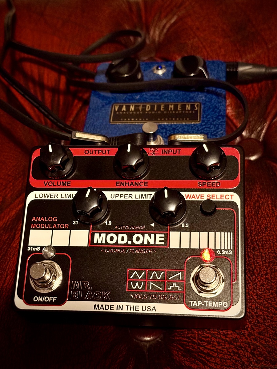 Gear photo by wadeluigi