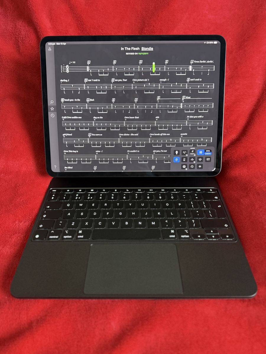 Music Gear Setup by jdmattinson featuring Apple iPad Pro (General) and Apple Magic Keyboard for 13" iPad Pro M4 (Black, US English)