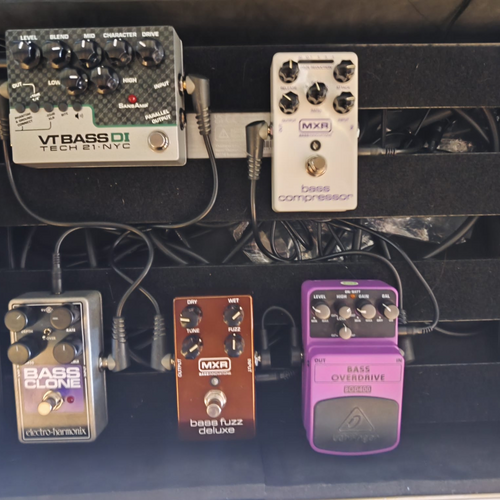 MXR M84 Bass Fuzz Deluxe - What To Know & Where To Buy | Equipboard