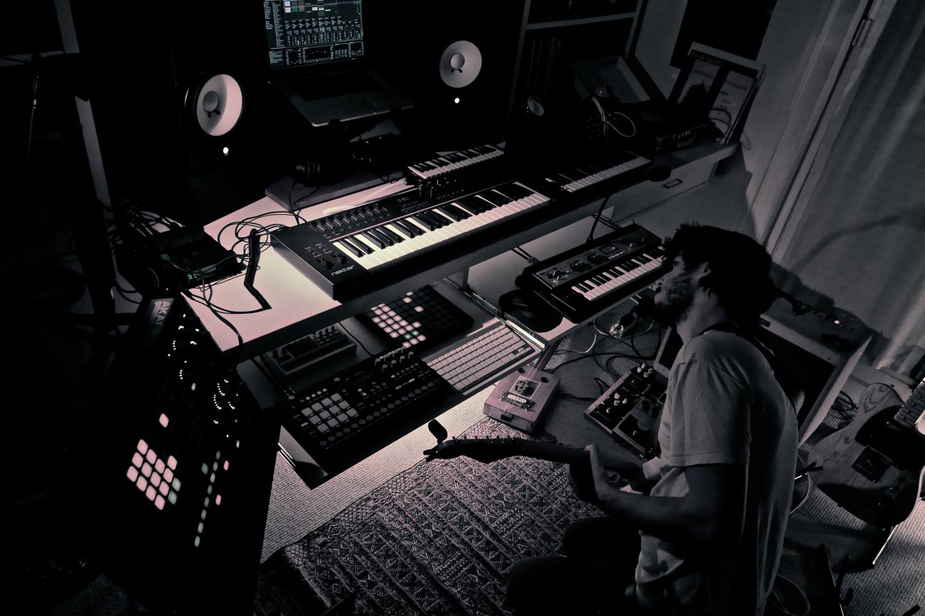 etche's music gear photo