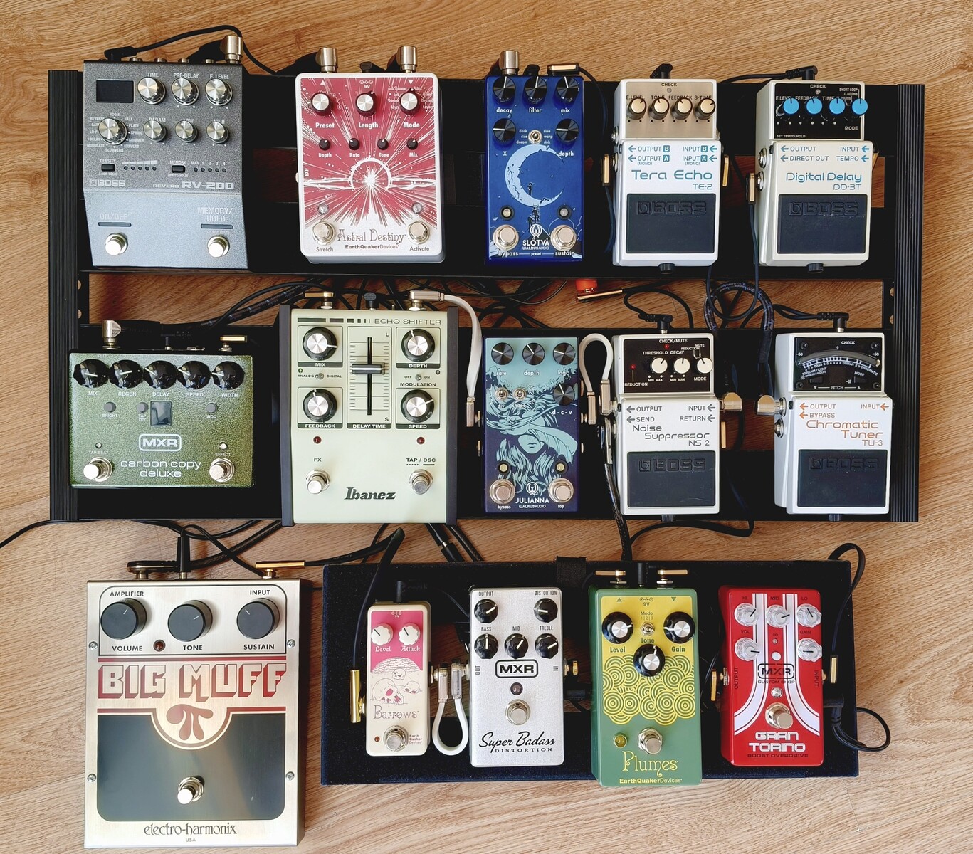 Pedalboard by austegreg featuring MXR Gran Torino Boost Overdrive, EarthQuaker Devices Plumes, and MXR M75 Super Badass Distortion and 12 more pieces of gear