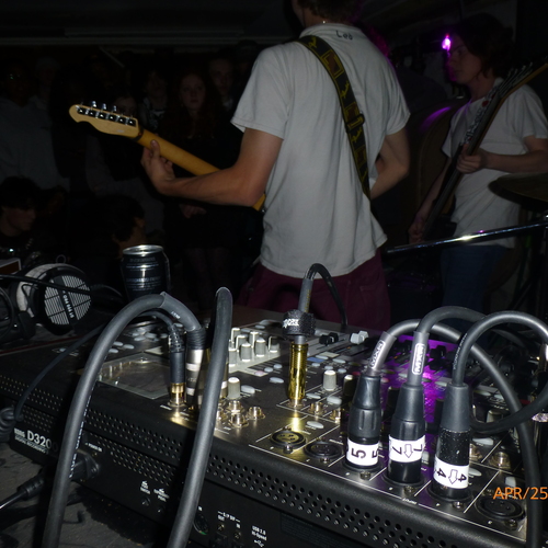Photo of Korg D3200 and more gear in a guitar, live, and closeup