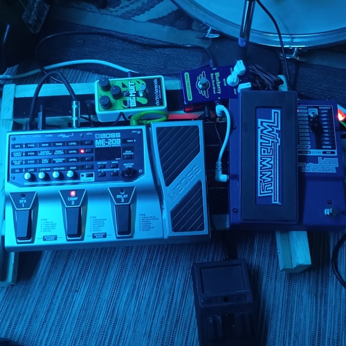 Boss ME-20B Bass Multi-Effect Unit - What To Know & Where To Buy