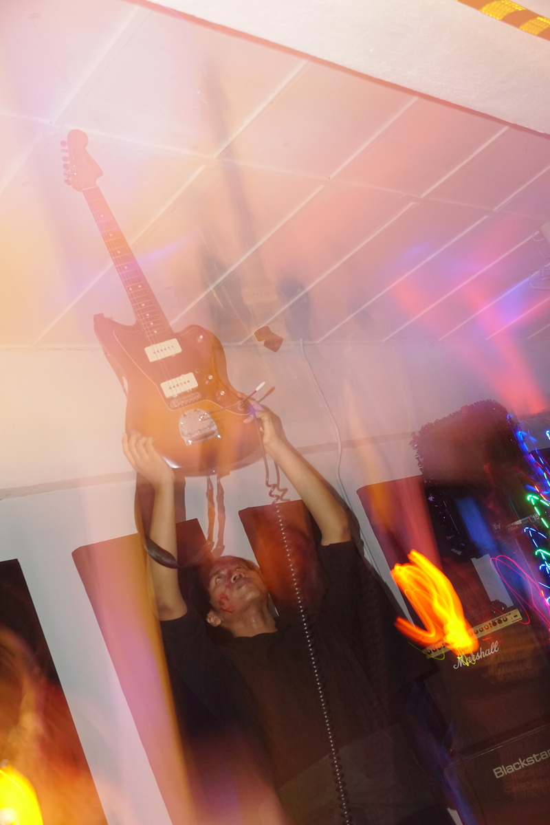 Live Rig by ezriqnazhif featuring Fender Blacktop Jazzmaster HS