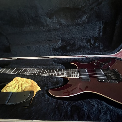 Photo of Michael Kelly HEX Deluxe in a guitar