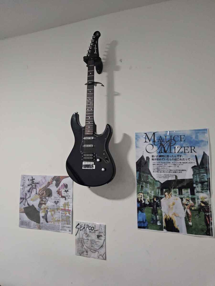Gear photo by sharkfieldd