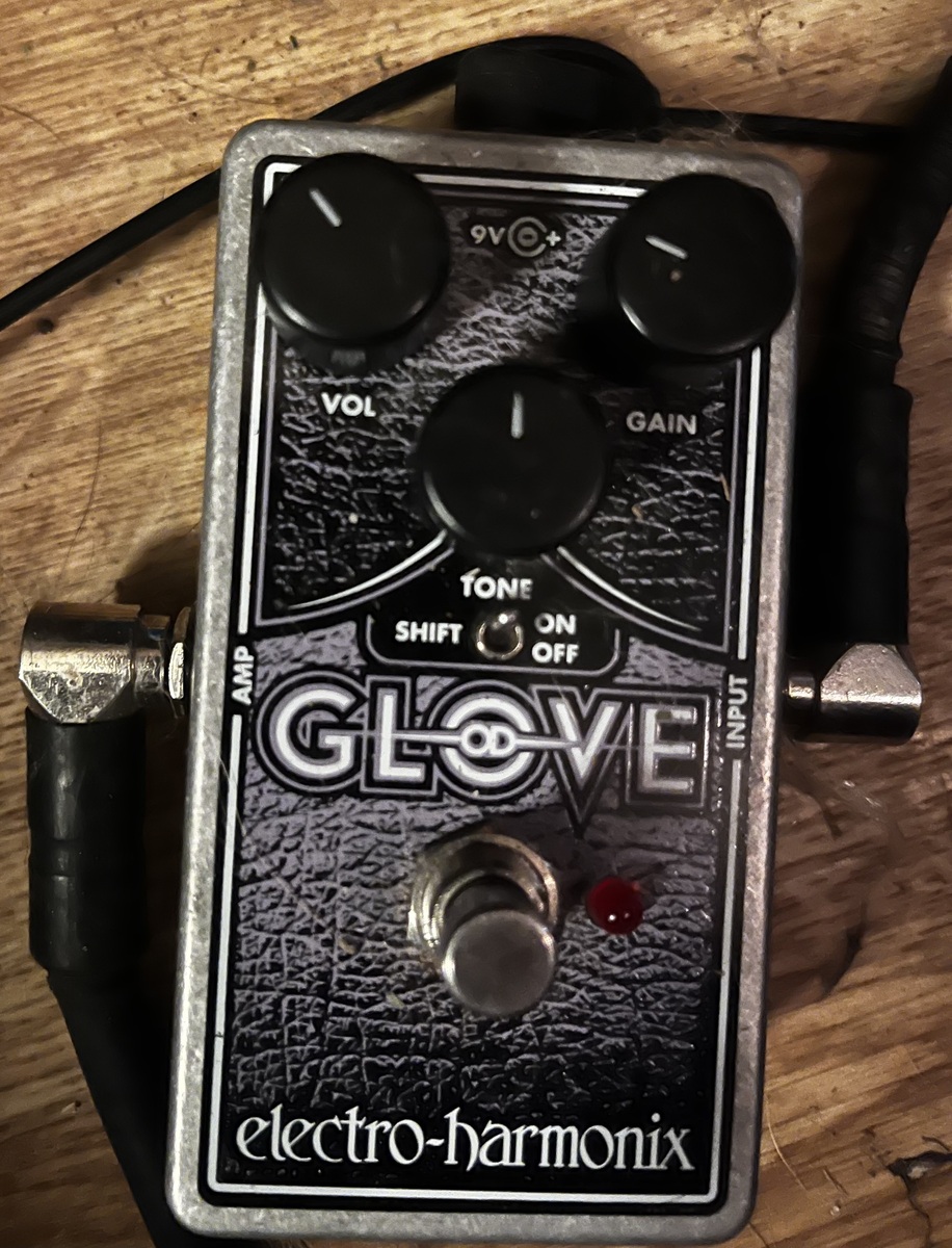 Pedalboard by strangebrew68_77 featuring Electro-Harmonix OD Glove