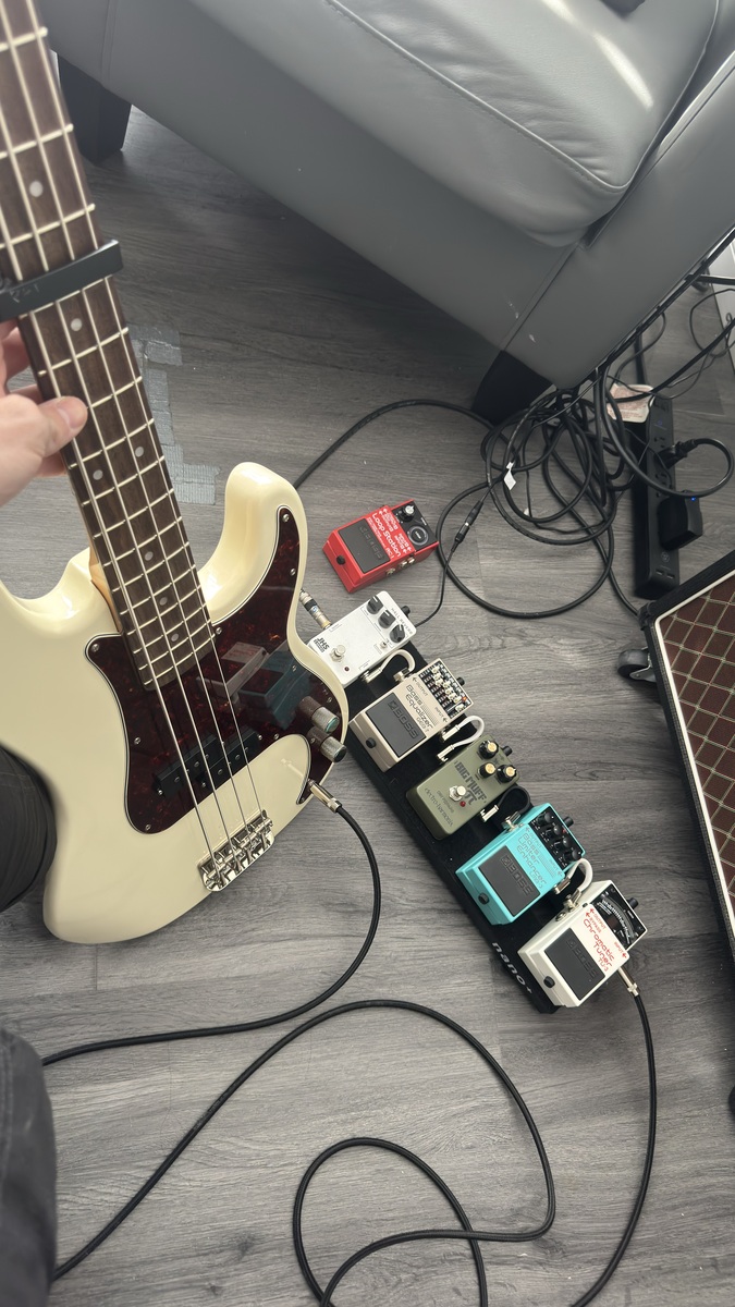 Boss Pedalboard by evan_jb featuring Squier Precision Classic Vibe '60s, JHS 3 Series Hall Reverb, and Boss GEB-7 Bass Equalizer and 3 more pieces of gear