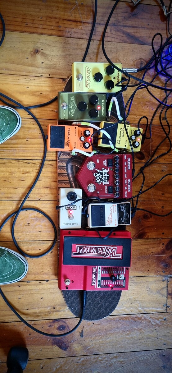 Pedalboard by gosh_st_rike featuring DigiTech WH-5 Whammy V, Boss TU-3 Chromatic Tuner, and MXR M133 Micro Amp and 7 more pieces of gear