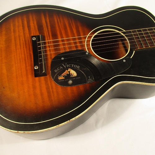 Silvertone 604 Acoustic Guitar - What To Know & Where To Buy