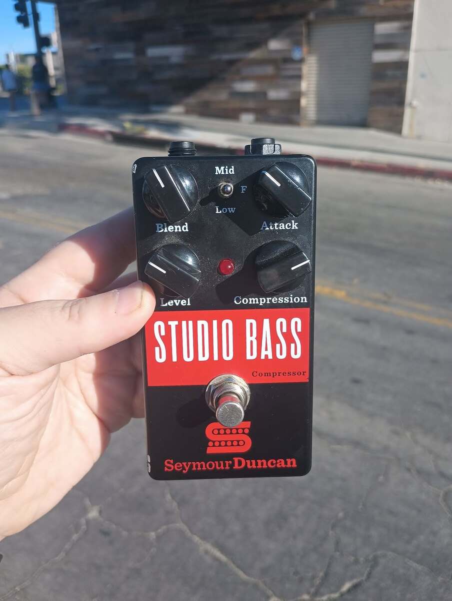 Pedalboard by wannabeatle featuring Seymour Duncan Studio Bass Compressor