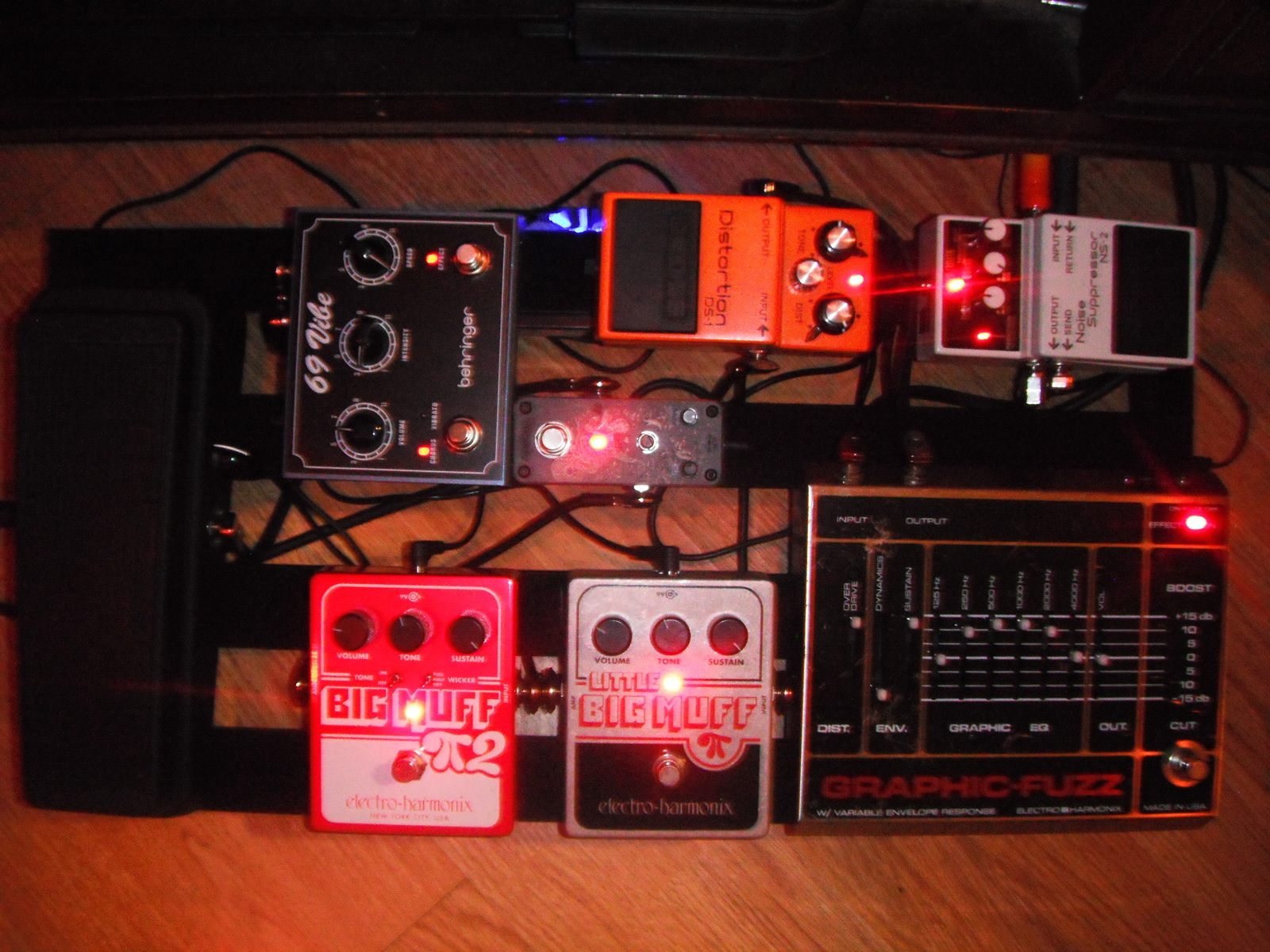 Metal Pedalboard by tristagn featuring Electro-Harmonix EH-3060 Graphic Fuzz, Electro-Harmonix Little Big Muff Pi, and Electro-Harmonix Big Muff Pi 2 with Tone Wicker and 4 more pieces of gear