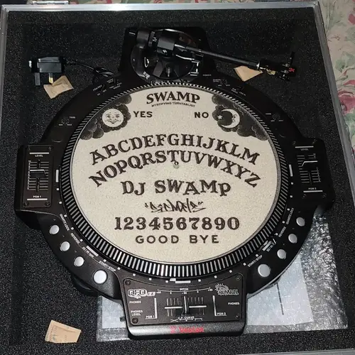 turn_tables's gear photo