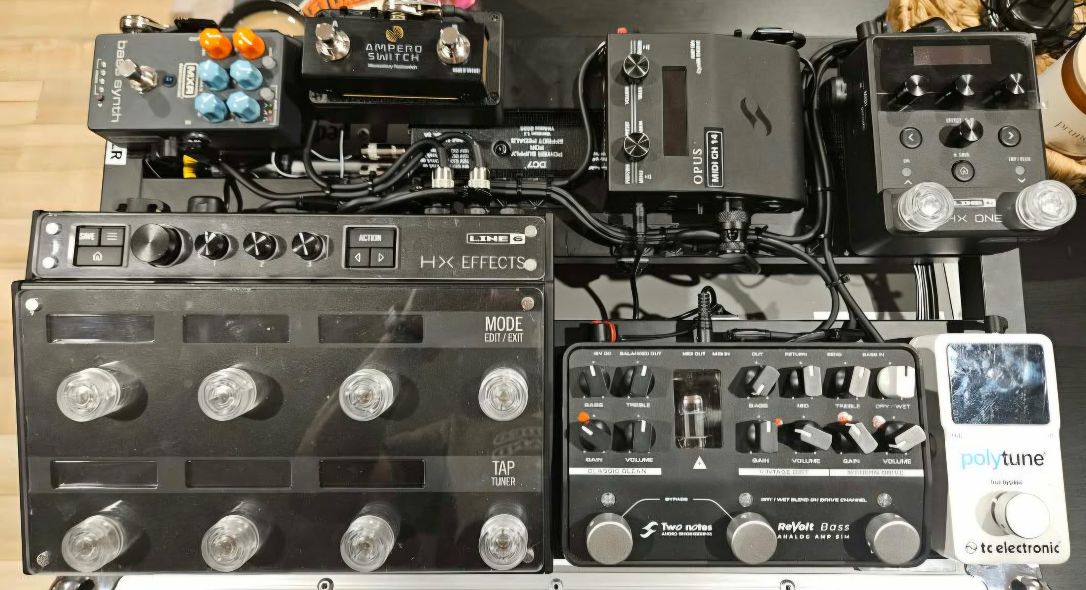 Metal Pedalboard by shifter_bass featuring Two Notes Opus Amp Simulator and DynIR Engine Pedal, Two Notes ReVolt Bass, and Line 6 HX Effects Guitar Multi-effects Floor Processor and 7 more pieces of gear
