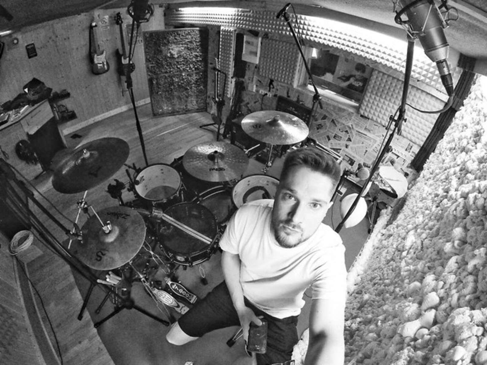 Metal Drum Kit by robertore featuring Zildjian 19" A Custom Crash, SJC Tour Series Snare, and Remo Powerstroke 77 Colortone Purple Snare Drumhead - 14 inch