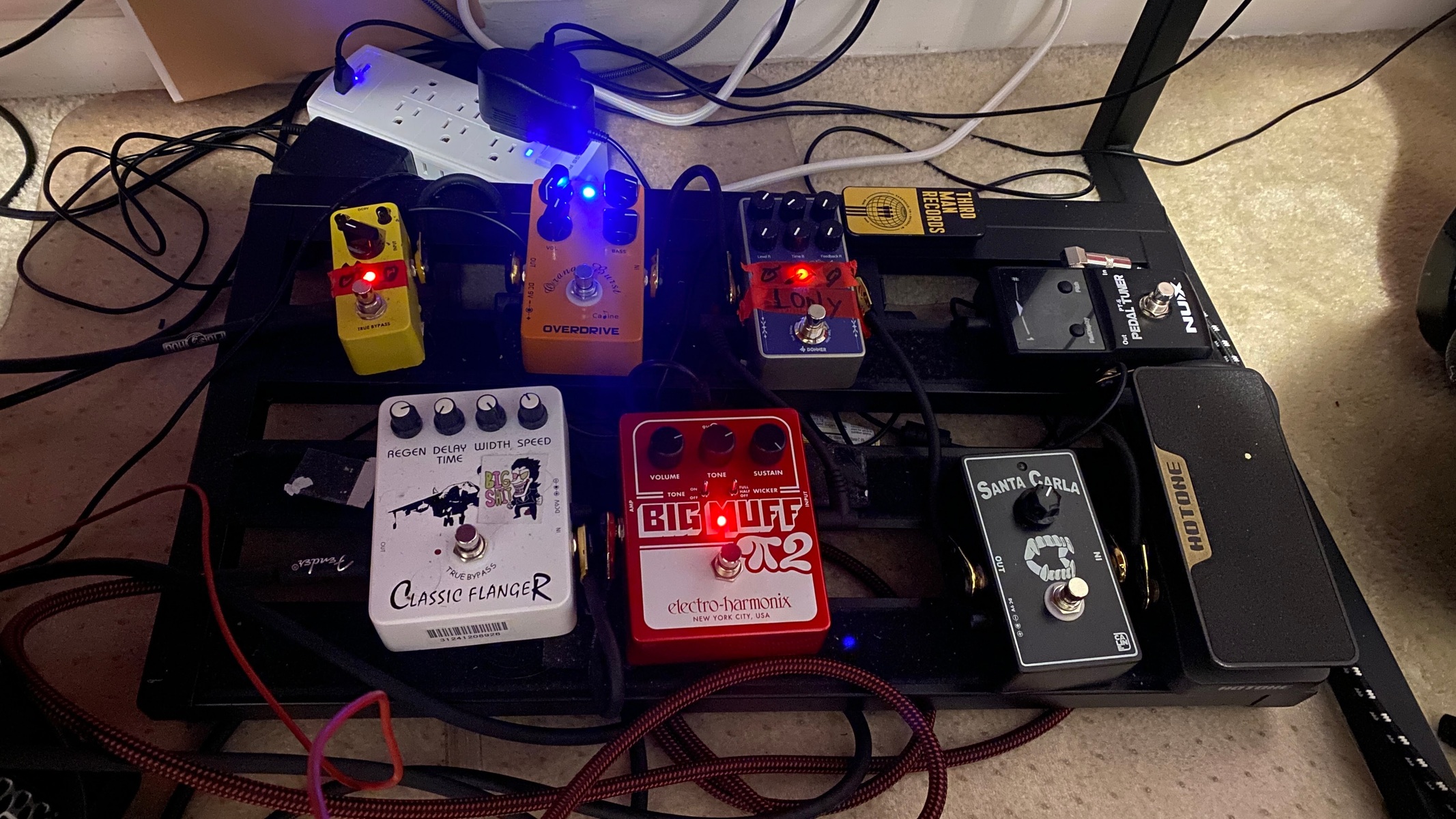 Pedalboard by vincentthepunk featuring Electro-Harmonix Big Muff Pi 2 with Tone Wicker, Nux Pedal Tuner PT-6, and Hotone Vow Press Volume/Wah and 5 more pieces of gear