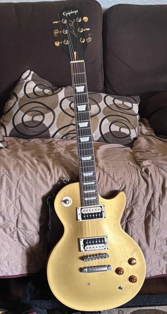 Music Gear Setup by manuel_segoviano featuring Epiphone Les Paul Traditional Pro IV Limited-Edition Electric Guitar