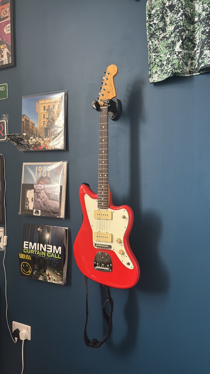 Music Gear Setup by the_penguinz featuring Fender Player II Jazzmaster