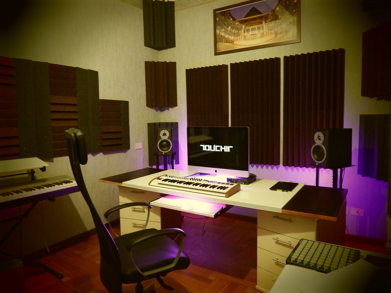 touchit's music gear photo