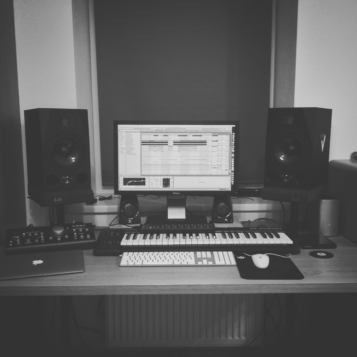 mindtraveller's music gear photo