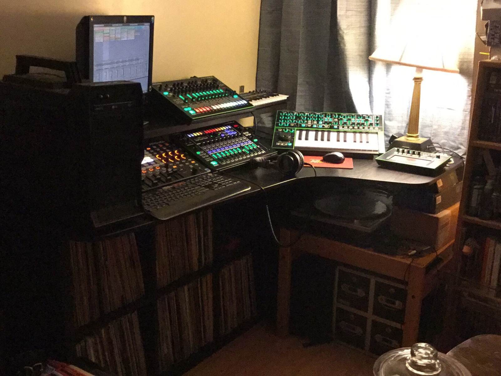 earthside_mixlab's music gear photo