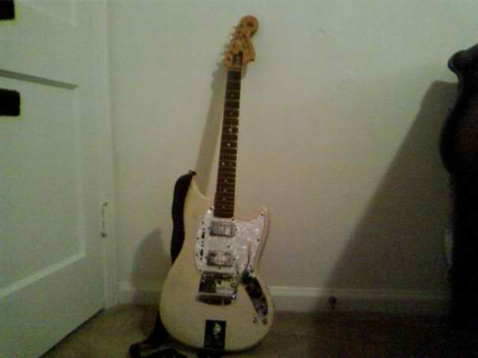 Music Gear Setup by gary_dizon featuring Fender Mustang Electric Guitar