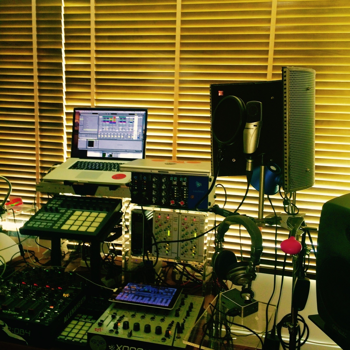 iltoro's music gear photo