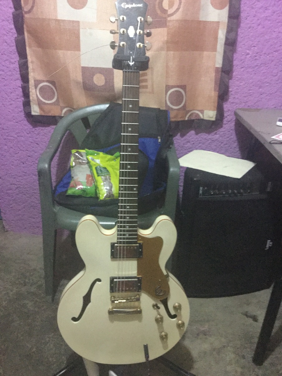 wh1t3n01s3s's music gear photo