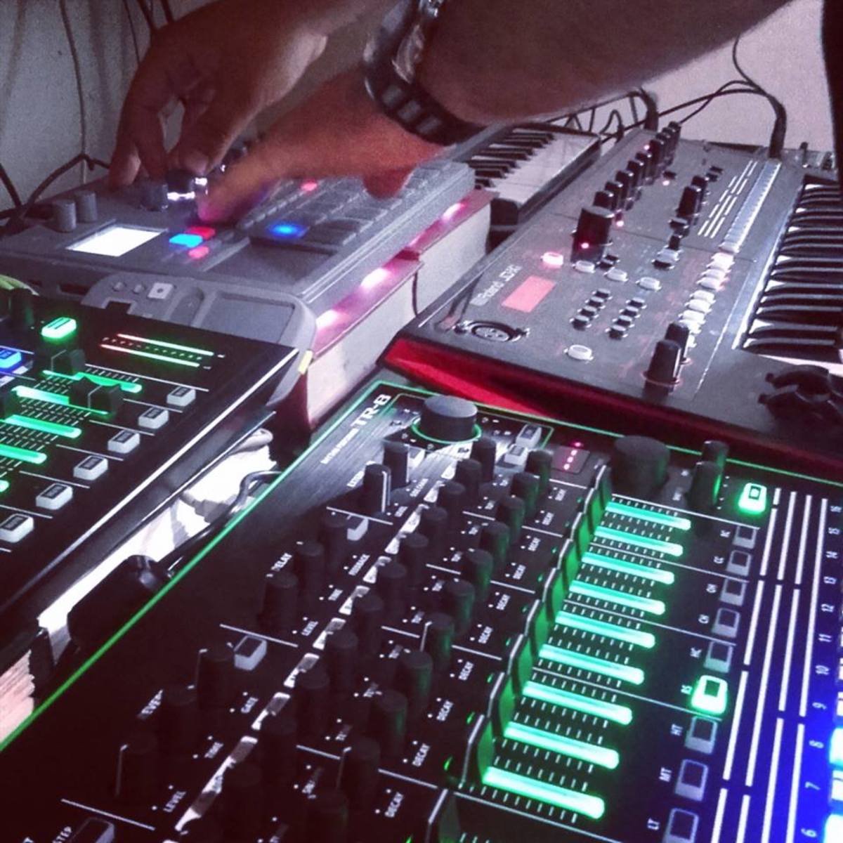 rewtinos's music gear photo