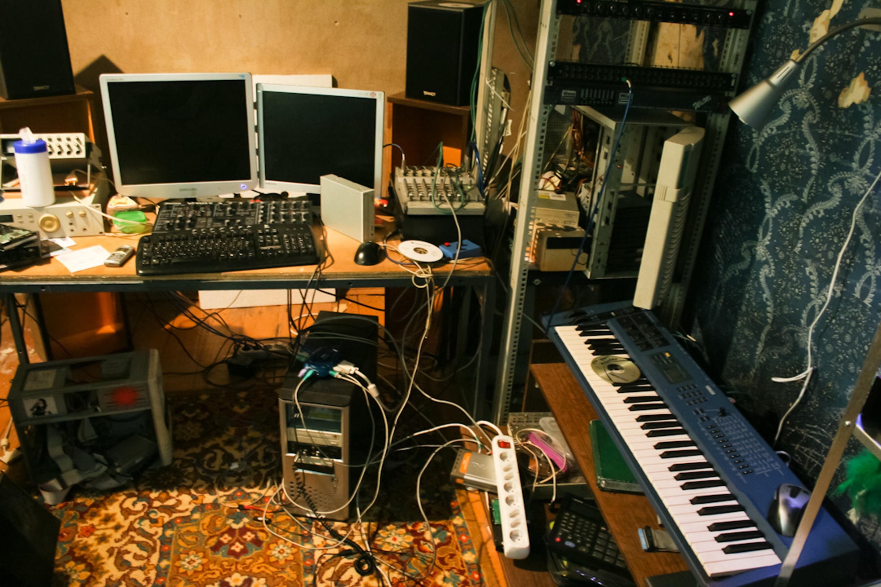 technoshamen's music gear photo
