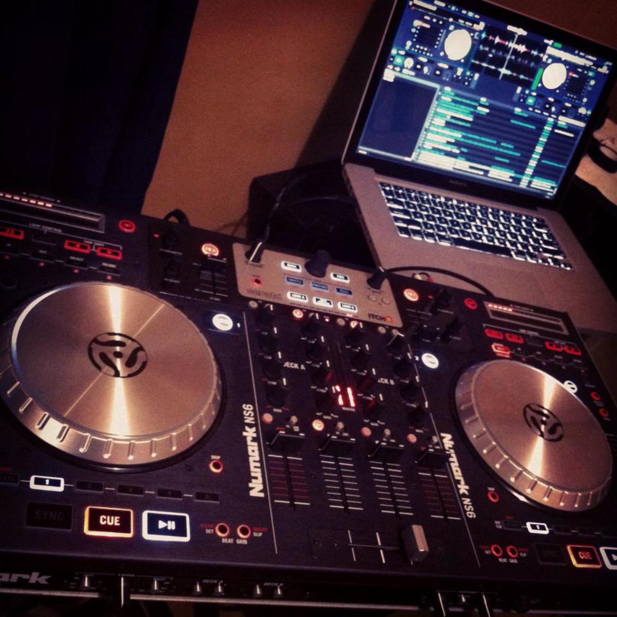 andrewrock's music gear photo